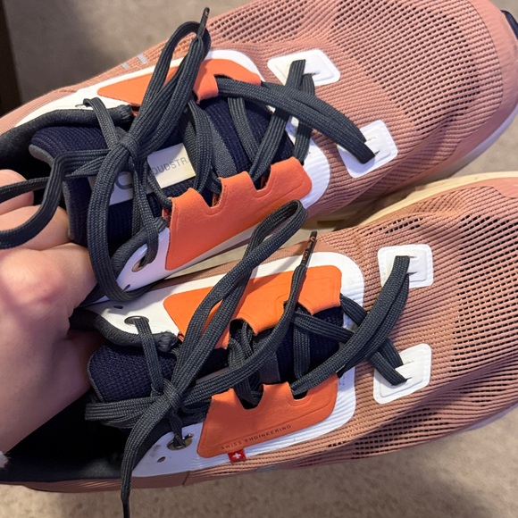 On Running Cloudstratus 2 Athletic Sneakers Cork/Fawn W 9.5 - Picture 5 of 11